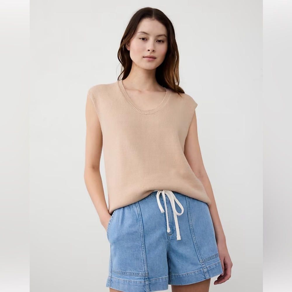 NWT Beige scoop neck sweater top